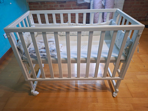 Weißes beistellbett auf - weißes,